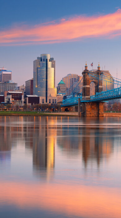Cincinnati skyline, Ohio, USA
